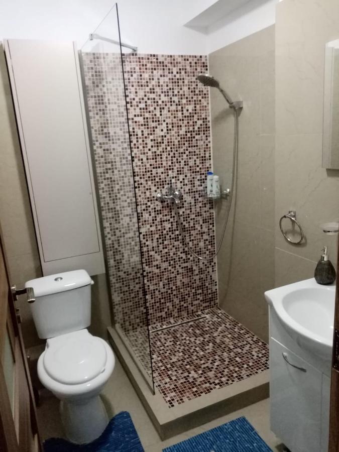 Body Residence Navodari Luaran gambar