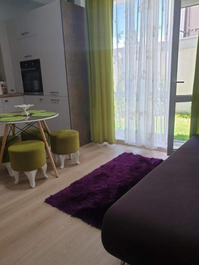 Body Residence Navodari Luaran gambar